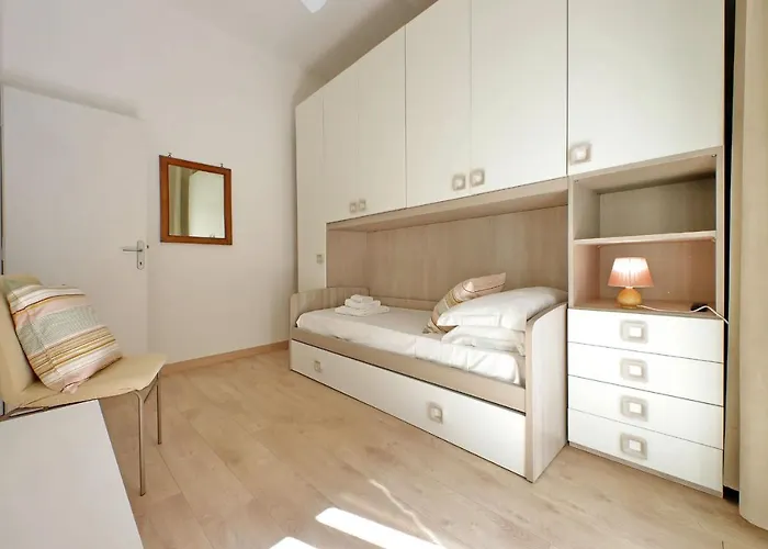 Vicolo Cellini By Halldis Apartamento Roma
